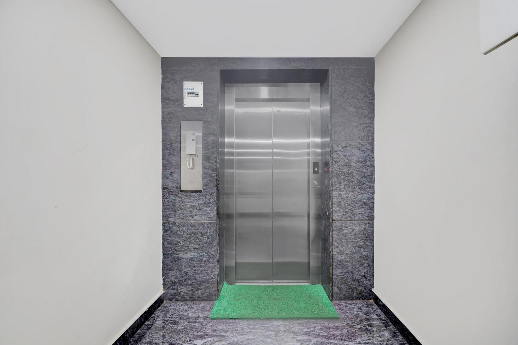 Hotel Super Townhouse Daba Garden Road Višákhapatnam Exteriér fotografie